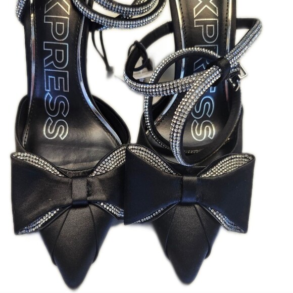 Express NWT Black Pointed Toe Rhinestone Bow Strappy Heels, Size 10 - Picture 2 of 6